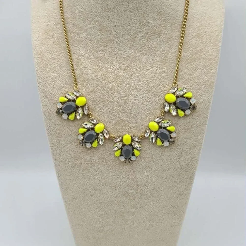 J Crew Factory Gray Yellow Resin Clear Crystal Statement Necklace NWT! NEW!